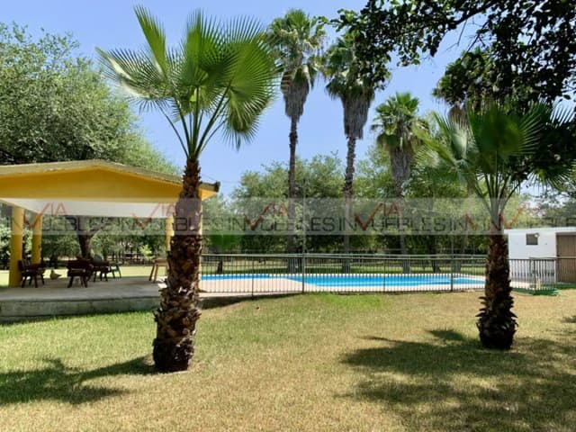 Casa en Venta en Bosques de la Silla (Santa Ana de Abajo), Juárez, Nuevo León