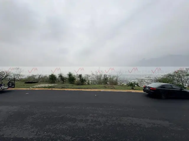 Terreno en Venta en Satélite Acueducto Séptimo Sector, Monterrey, Nuevo León