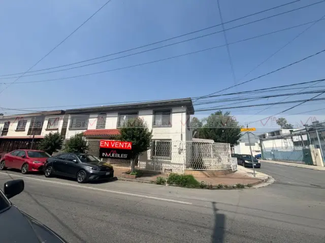 Casa en Venta en Mitras Centro, Monterrey, Nuevo León