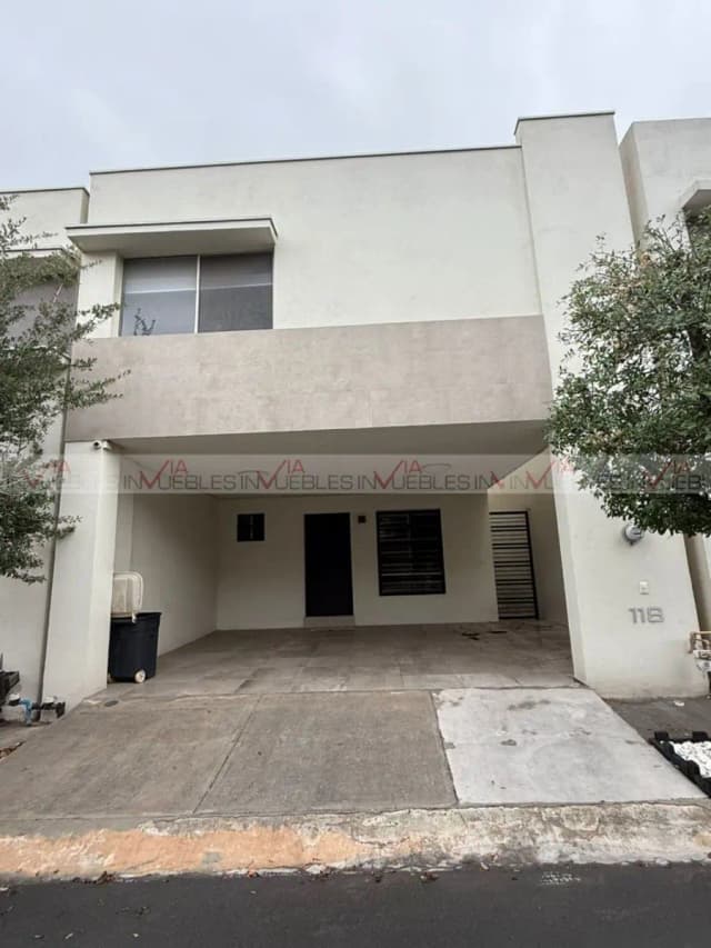Casa en Renta en Montenova, García, Nuevo León