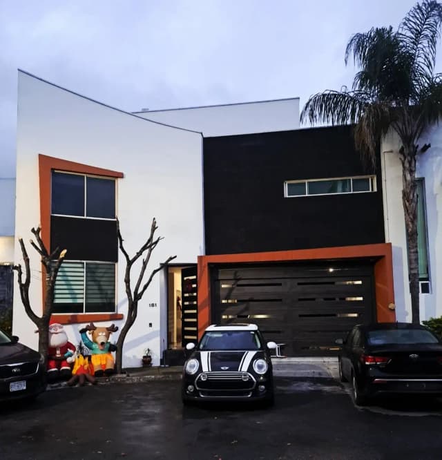 Casa en Venta en Brisas de Valle Alto, Monterrey, Nuevo León