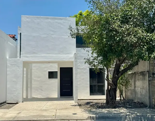 Casa en Venta en Mitras Norte, Monterrey, Nuevo León