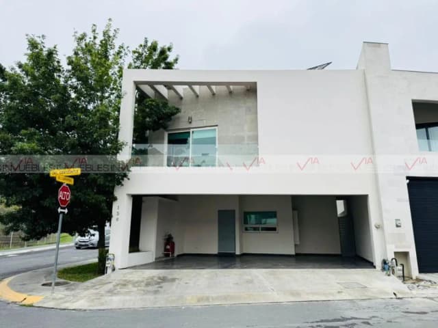 Casa en Venta en Carolco, Monterrey, Nuevo León