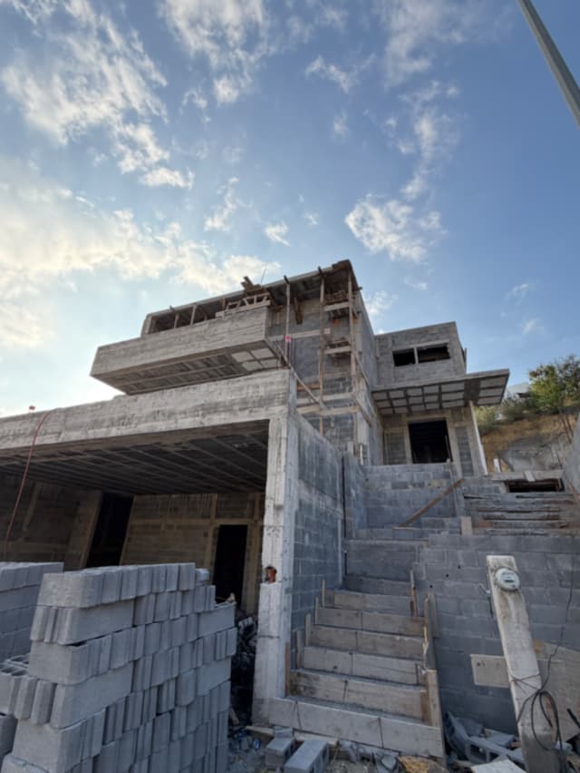 Casa en Venta en Bosques de las Misiones, Santiago, Nuevo León
