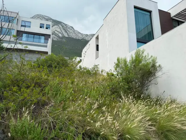 Terreno en Venta en Residencial Cordillera, Santa Catarina, Nuevo León