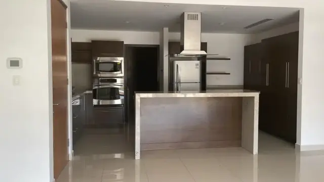 Departamento en Renta en Zona de Los Callejones, San Pedro Garza García, Nuevo León