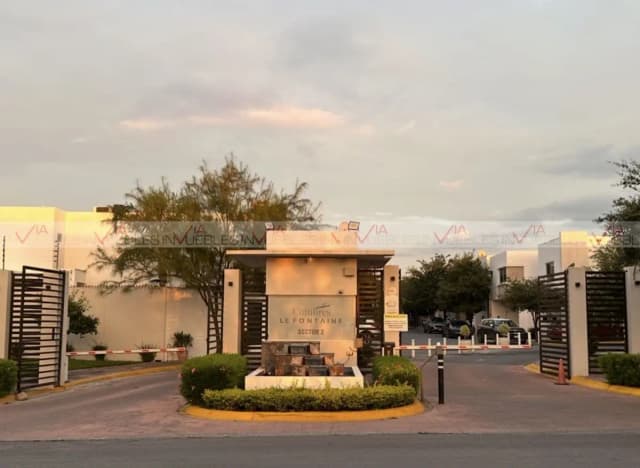 Casa en Venta en Cumbres Madeira, Monterrey, Nuevo León