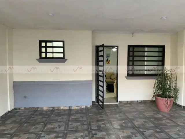 Casa en Renta en Real del Valle, Santa Catarina, Nuevo León