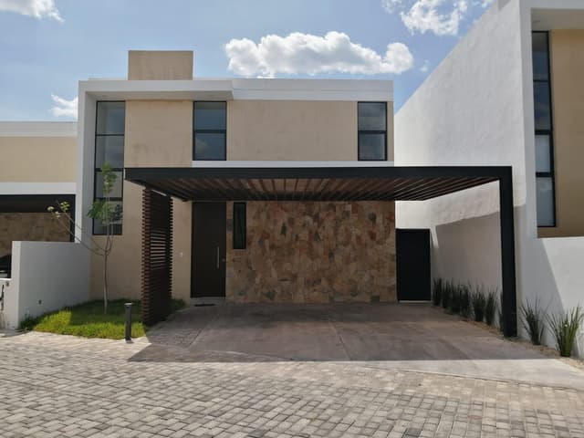 Privada Residencial en Venta, zona Cholul, al norte de Mérida,4 recamaras