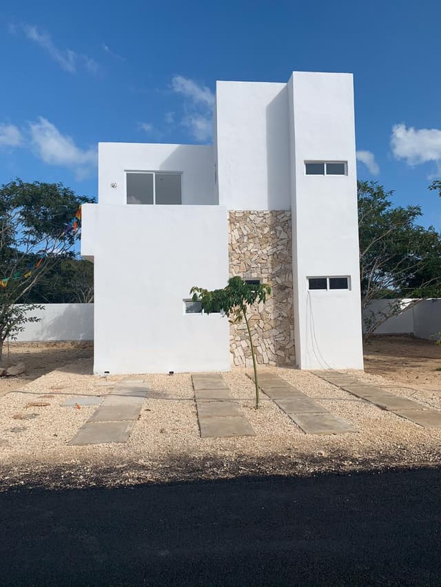 Casa en venta en Yucatan, Conkal, entrega inmediata Mod. Tierra