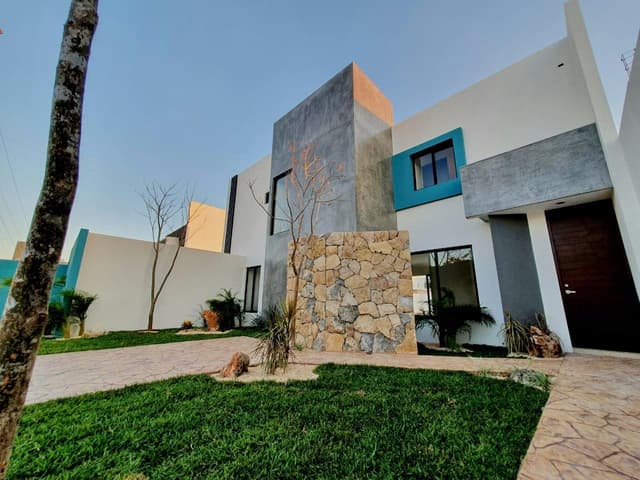 Hermosa casa en venta 4 recámaras y piscina, Conkal, Mérida