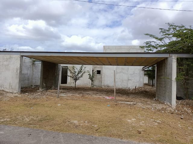 terreno en venta con construcción para casa incluida, temozon