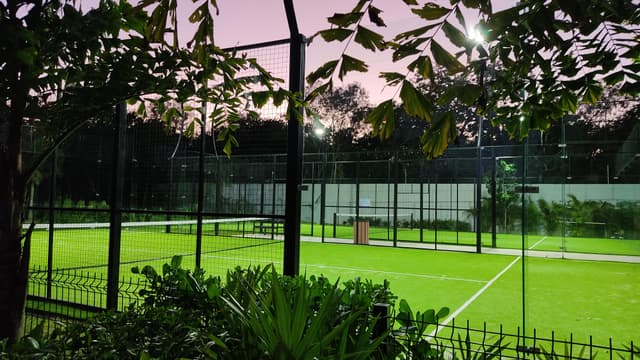 TERRENO EN VENTA EN PRIVADA CON AMENIDADES DE LUJO - EN EL COUNTRY