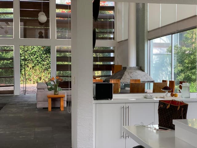 CASA EN VENTA VALLE DE BRAVO