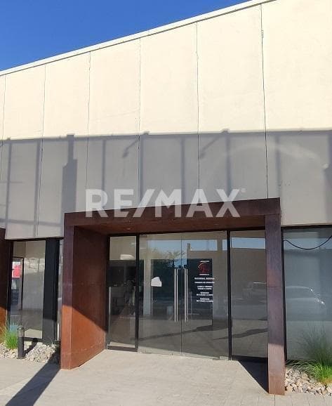 Local en renta en Plaza Sedona, Hermosillo, Sonora.