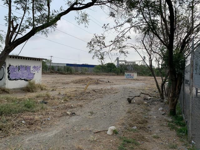 TERRENO COMERCIAL EN RENTA -VALLE SOLEADO-GUADALUPE NL