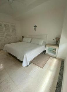 Alfredo Bonfil, Alfredo V Bonfil, Acapulco de Juárez