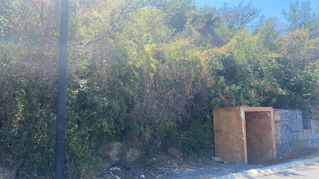 Terreno Exclusivo con Amplia Superficie en Jardines de San Agustín Sector 3, San Pedro Garza García