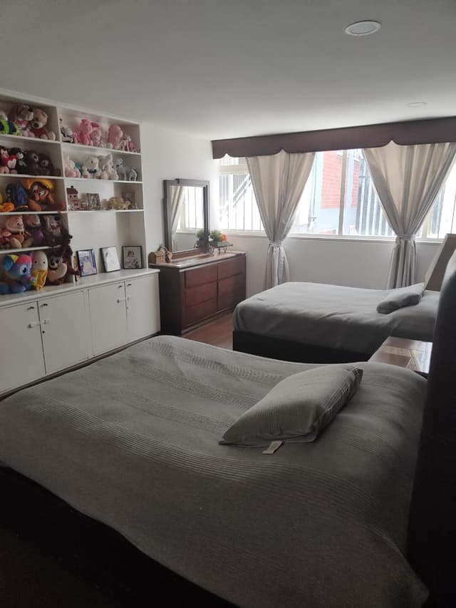 calle José Luis Lagrange al 200