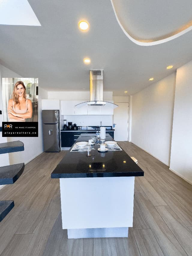 Exclusivo Penthouse de dos plantas cerca de la playa