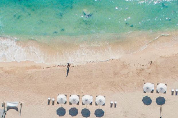 Lote Escénico junto al Campo de Golf y la Costa Caribeña en Playa del Carmen