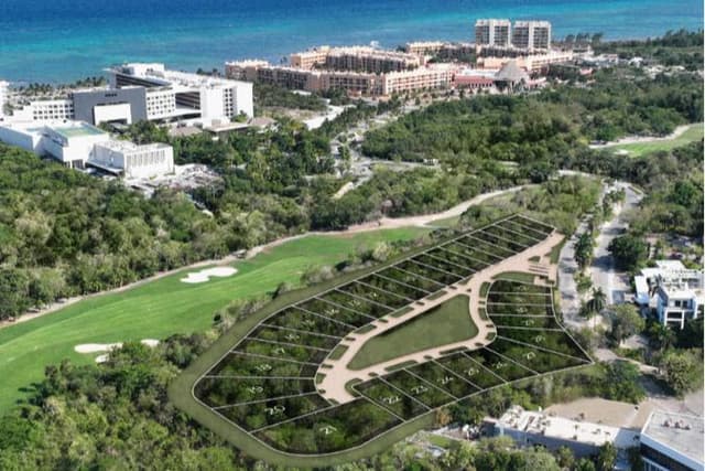 Lote Idílico junto al Campo de Golf y la Costa Caribeña en Playa del Carmen