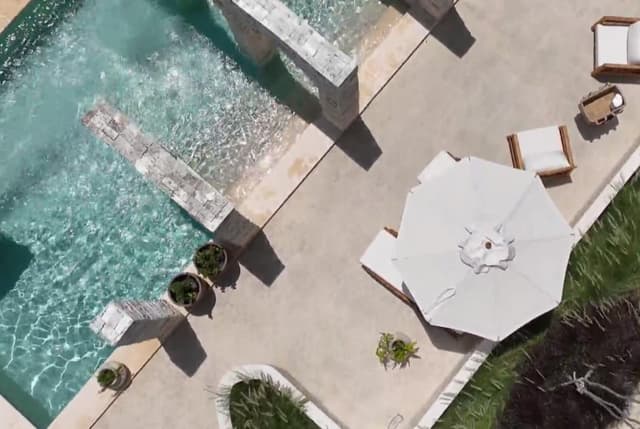 Lote Lujoso con Vistas al Campo de Golf y Amenidades Costeras en Playa del Carmen