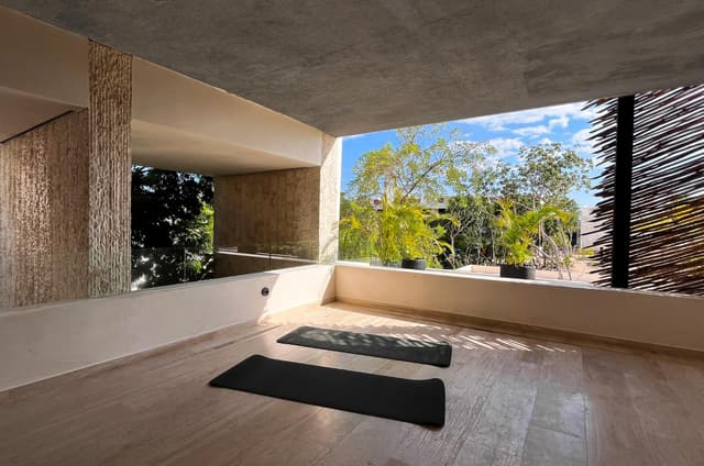 Doble Confort: Unidad de 2 Habitaciones con Lock-Off y Balcón en Tulum