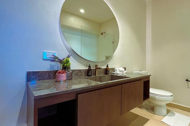 Experiencia Dual: 2 Habitaciones Lock-Off con Vistas desde el Balcón en Tulum