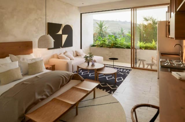 Estudio con Amplia Terraza y Ubicación Ideal en Avenida Coba