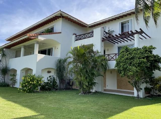 Blvd. Kukulcan, La Isla, Zona Hotelera, 77500 Cancún, Q.R.