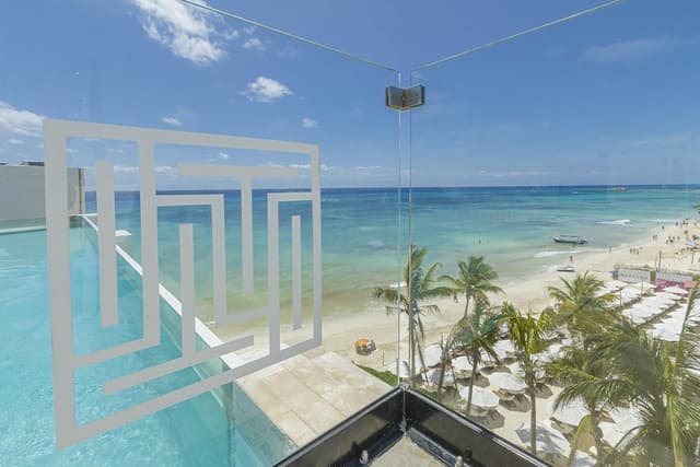 VENTA DEPARTAMENTOS BEACH FRONT EN PLAYA DEL CARMEN QUINTANA ROO