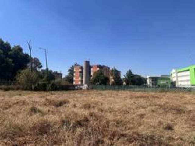 En renta terreno en Arboledas de San Miguel, Cuautitlán Izcalli.