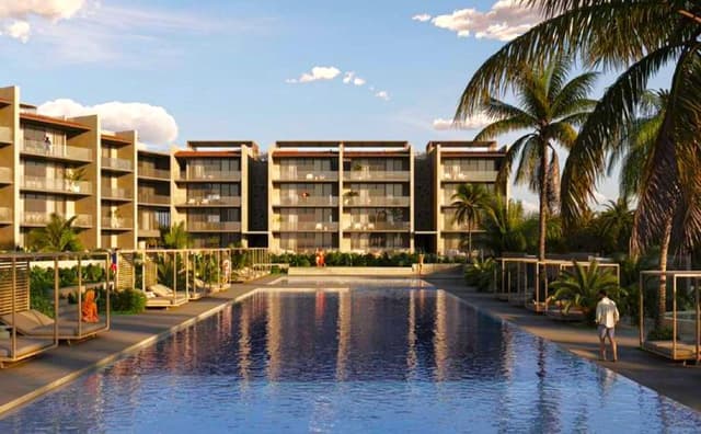 Apartamento de 3 Recámaras en Planta Baja con Patio y Acceso Directo a la Alberca