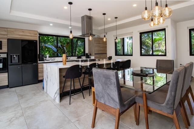 Casa en Venta en Residencial Arbolada junto al Parque y 4 recamaras