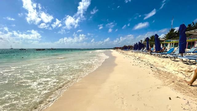 Un diseño arquitectónico de clase mundial: Vive en Xpu-Há con espacios que transforman tu vida.