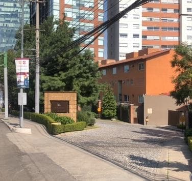 Venta Townhouse en Arboleda Santa Fe