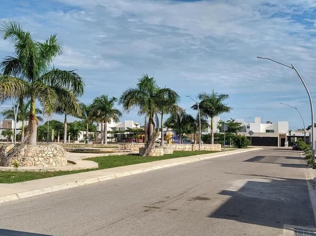 Lotes residenciales en Cholul con todos los servicios