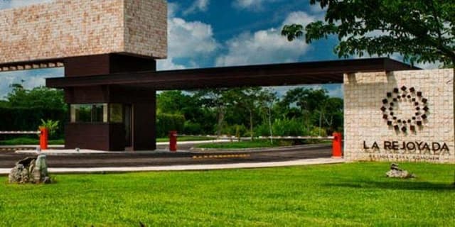 Venta de Terreno en Exclusivo Residencial Merida