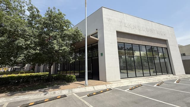 Locales en Renta Aviana Escobedo en Planta Baja