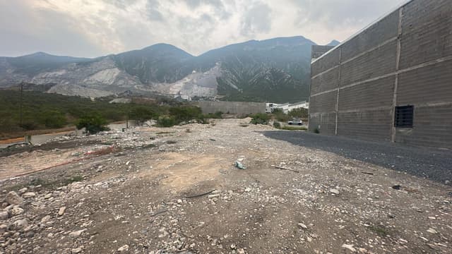 TERRENO INDUSTRIAL EN VENTA PARQUE 300 SANTA CATARINA