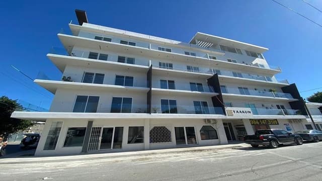 Departamento 2 Recámaras en Renta en Yaakun Condos Playa del Carmen Centro
