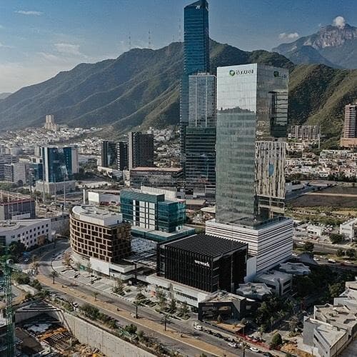 OFICINA EN RENTA VALLE ORIENTE SAN PEDRO