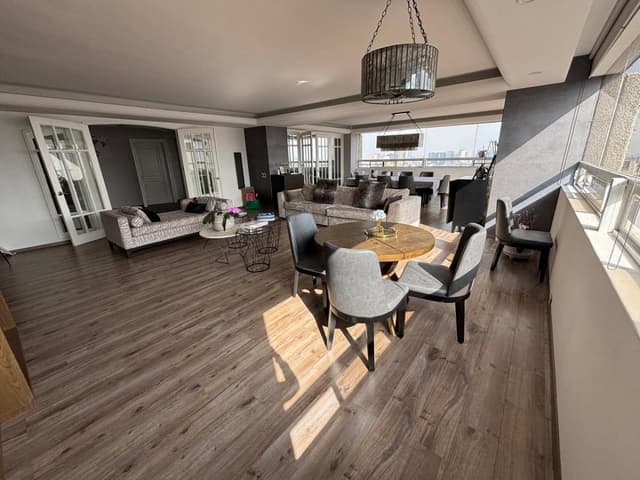 Departamento 420 m² con 3 Recámaras y 3 Estacionamientos en Venta en Lomas de Chapultepec