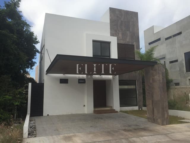 Casa en Renta en Residencial Aqua