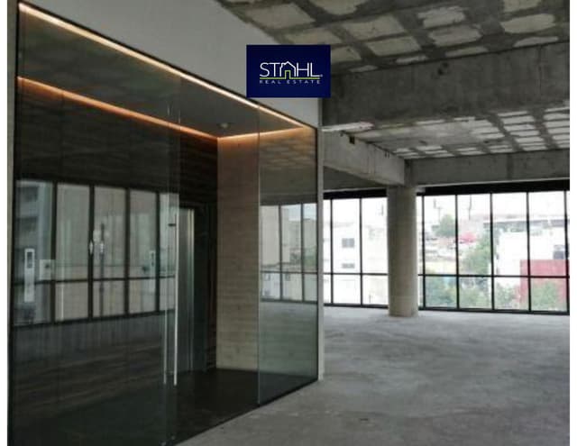 Oficinas en renta en Corporativo Revolución