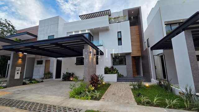 Casa en Venta en Residencial Via Cumbres