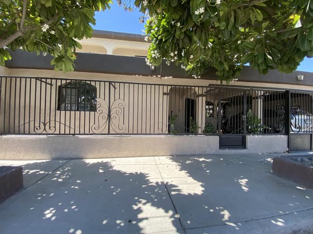 Casa en venta en colonia Olivares de Hermosillo, Sonora