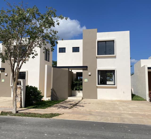 gran privada con seguridad, muchas áreas verdes- terraza techada- 3 habitaciones