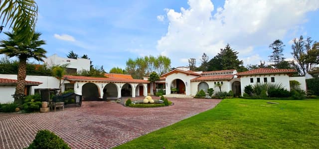 Casa en venta en Club de Golf San Carlos